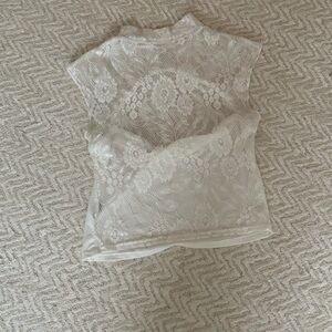 White Lace Cutout Mock Neck Top Size M | Like New